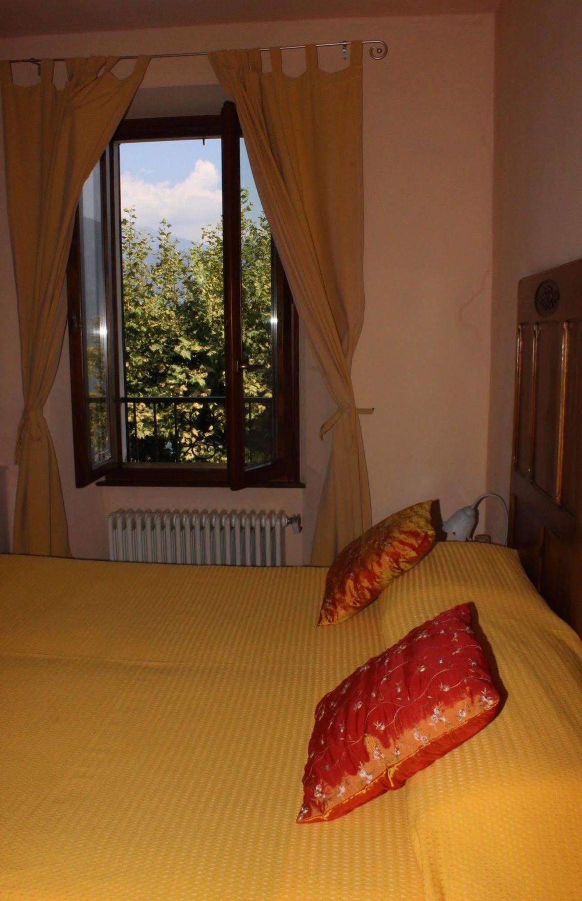 Alberghetto Della Marianna Cadenabbia Exteriör bild